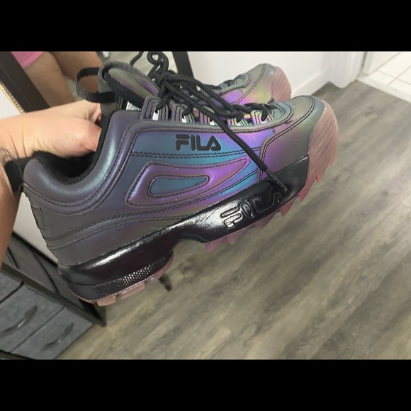 Fila holographic reflective sneakers - Picture 4 of 5
